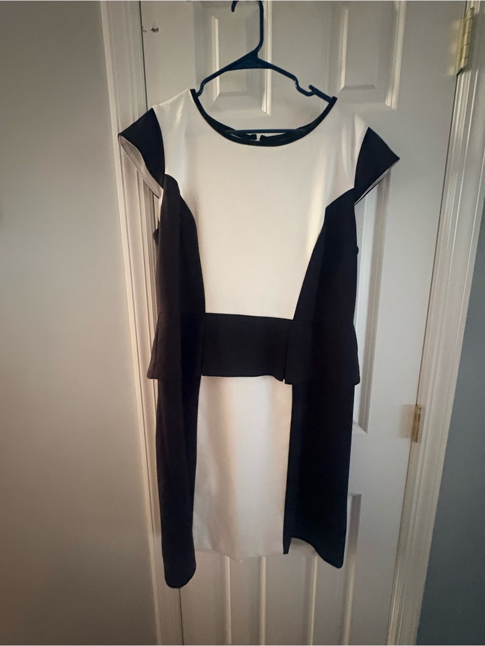 Black & White Colorblock Sheath Dress